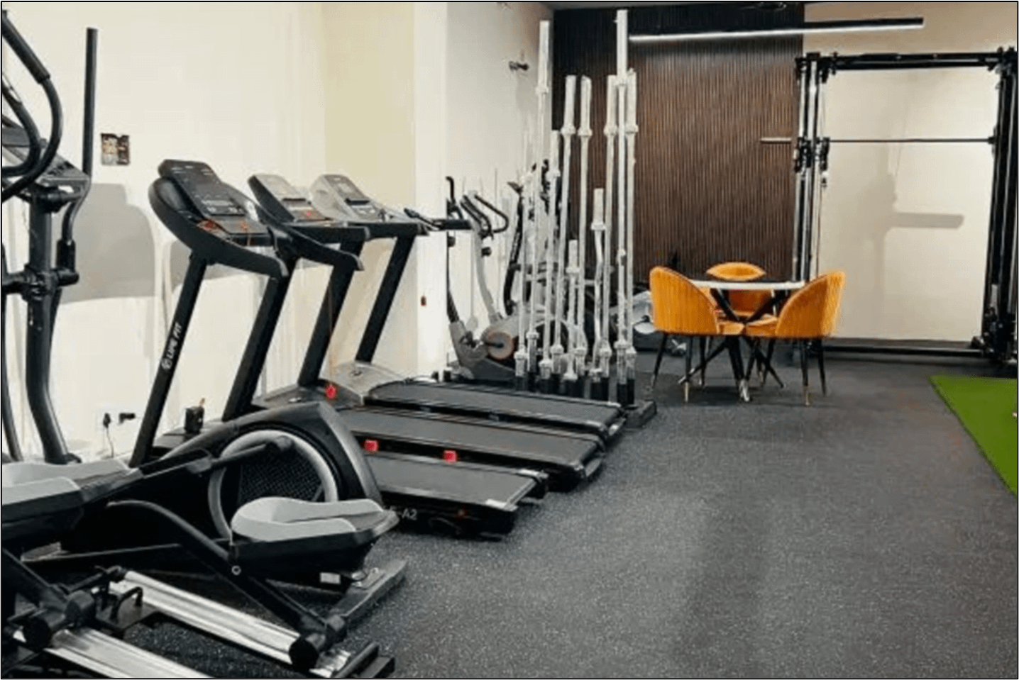 CrossFit Gym Equipment in India: Building Ultimate Workout Space